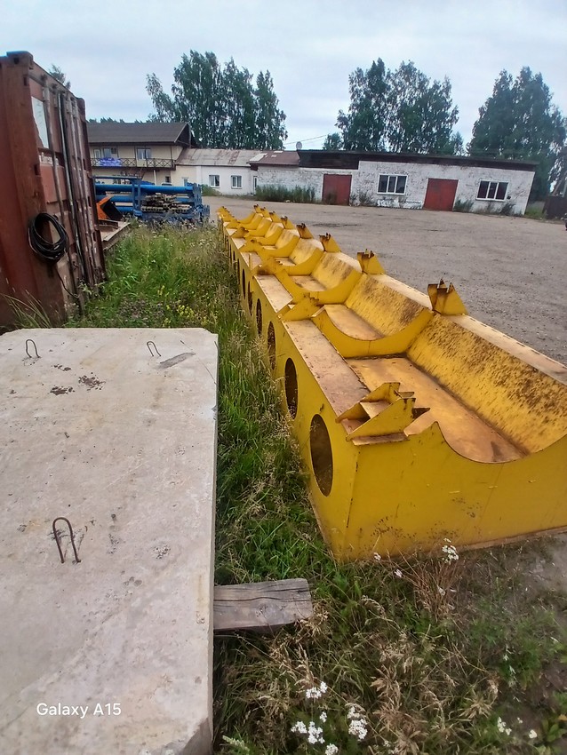 1000183288